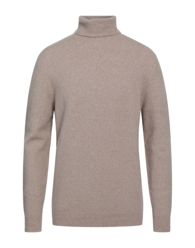 Jeordie's Turtlenecks In Grey