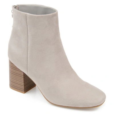 Journee Collection Collection Women's Tru Comfort Foam Audrina Bootie In Grey