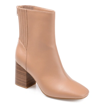 Journee Collection Collection Women's Tru Comfort Foam Maize Bootie In Brown