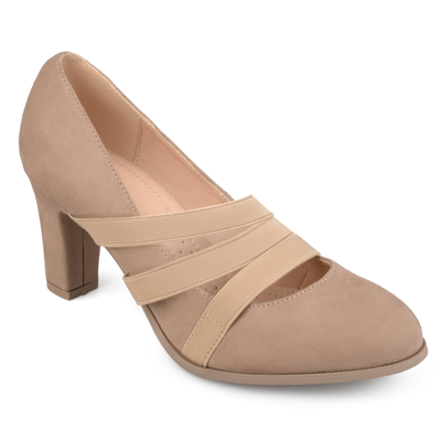 JOURNEE COLLECTION COLLECTION WOMEN'S WIDE WIDTH COMFORT LOREN PUMP