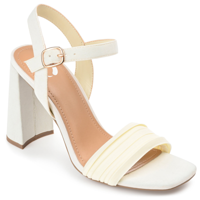 Journee Collection Skiler Sandal In White