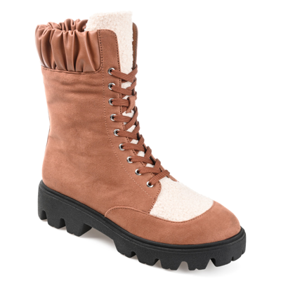 Journee Collection Collection Women's Tru Comfort Foam Elinor Bootie In Brown