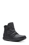 Clarks Un Loop Top Boot In Black