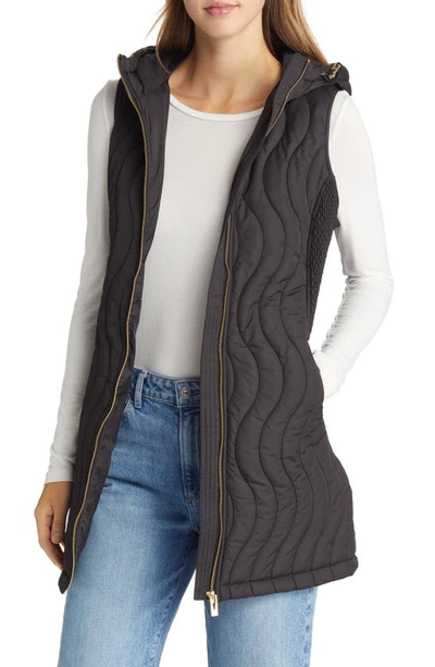 Via Spiga Wave Quilted Puffer Waistcoat In Black