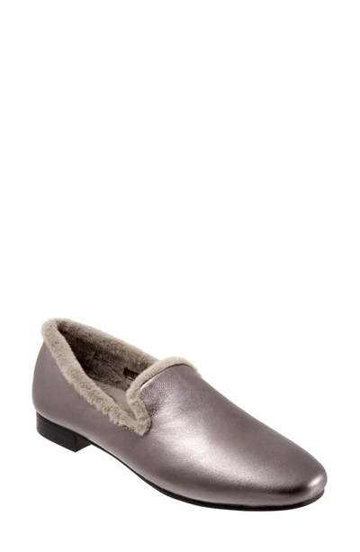 Trotters Glory Loafer In Pewter
