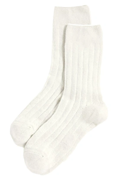 Stems Ribbed Lux Cashmere Socks In Ivory