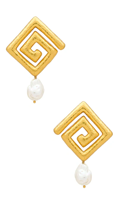 Valére Clio Earrings In Pearl