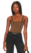 Good American Scuba Modern Tank Bodysuit In Light Mocha004