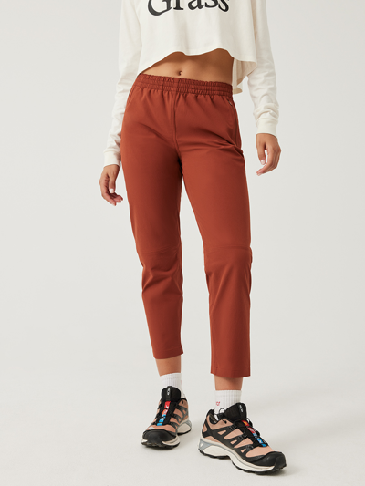 Outdoor Voices Rectrek Pant In Saddle