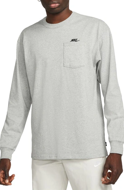 Nike Men's  Sportswear Premium Essentials Long-sleeve Pocket T-shirt In Grey