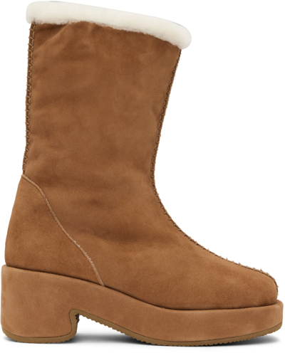 Osoi Tan Toboo Boots In Camel