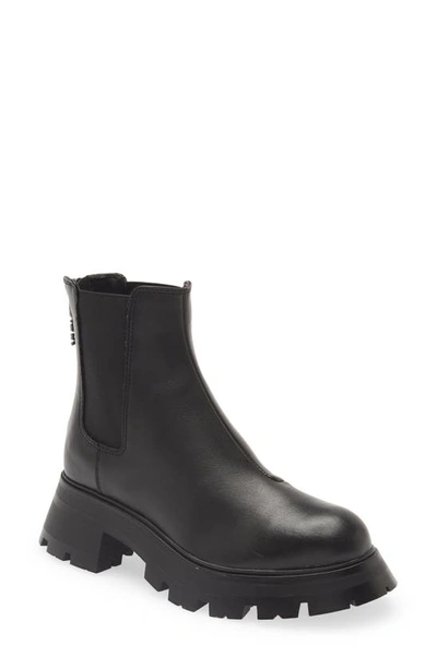 Dkny Women's Sasha Pull-on Lug-sole Chelsea Boots In Black