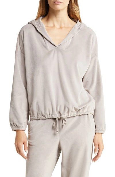 Barefoot Dreams Drop-shoulder Drawstring Hoodie In Beach Rock