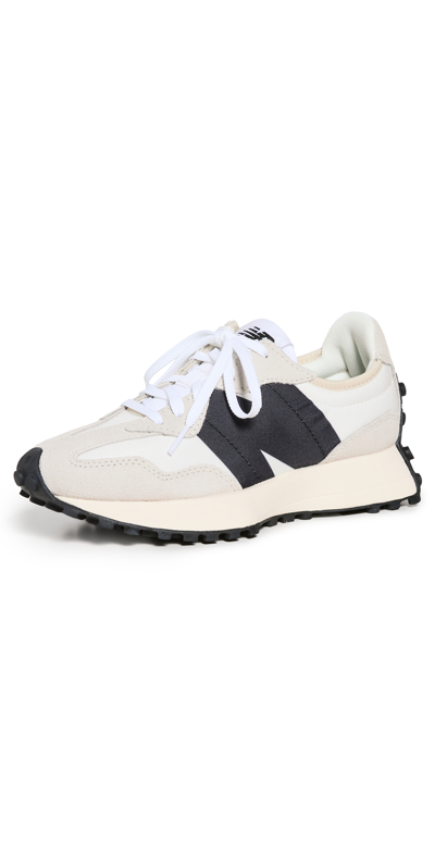 New Balance 327 Trainers In White