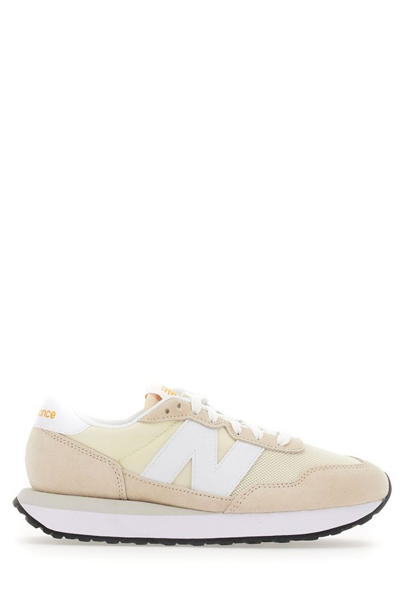 New Balance 237 Trainers In Cream-white