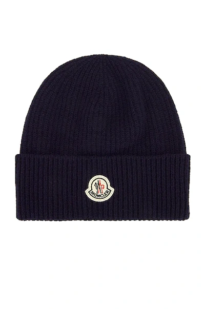 Moncler Men's Logo Wool & Cashmere Beanie Hat In Navy