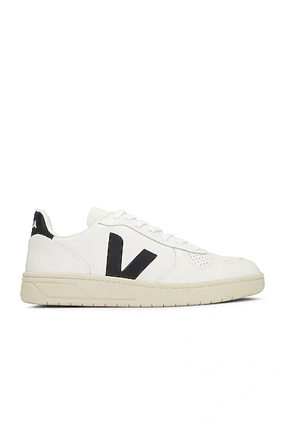 Veja V-10 Panelled Lace-up Sneakers In White