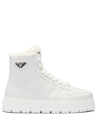 Prada Logo标牌高帮运动鞋 In White