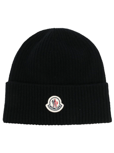 Moncler Black Logo Ribbed Knit Beanie Hat In Multi-colored