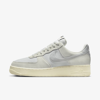NIKE MEN'S AIR FORCE 1 '07 LV8 SHOES,14084300