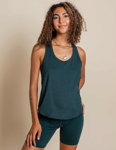 Girlfriend Collective Reset Relaxed Tank In Green