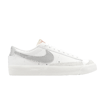 Pre-owned Nike Wmns Blazer Low '77 'white Metallic Silver'