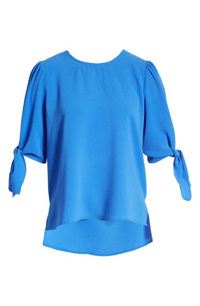 Cece Tie Sleeve High-low Blouse In Blue