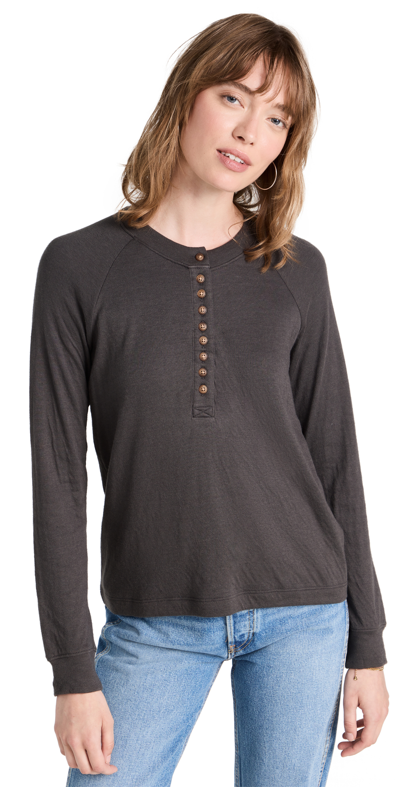 Faherty Cloud Cotton Henley T-shirt In Washed Black