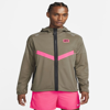 Nike Men's Windrunner D.y.e. Running Jacket In Grey