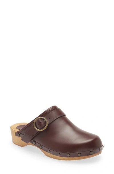 Isabel Marant Thalie Leather Clogs In Burgundy