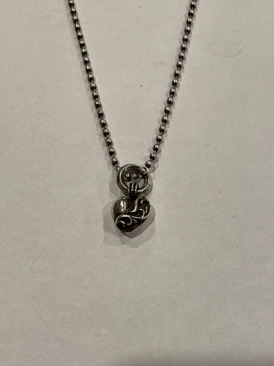 アクセサリー Chrome Hearts / #1 Floral Ball Chain Pre-owned Chrome Hearts Floral Heart Charm Silver Ball Chain