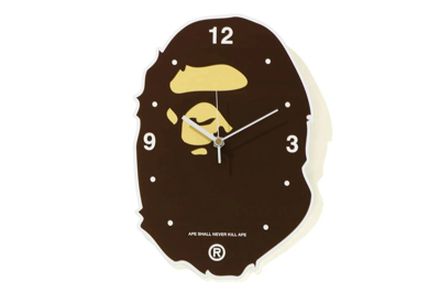 Pre-owned Bape Head Clock 2021 In Brown
