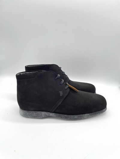 Pre-owned Tod's Black Nubuk Boots