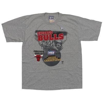Pre-owned Vintage Kids' 1996 Chicago Bulls 'nba Playoffs' Logo T-shirt In Grey