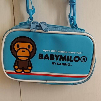 Sanrio BABY MiLO ポーチ Pre-owned Bape A Bathing Ape Sanrio Baby Milo Small Pouch Light