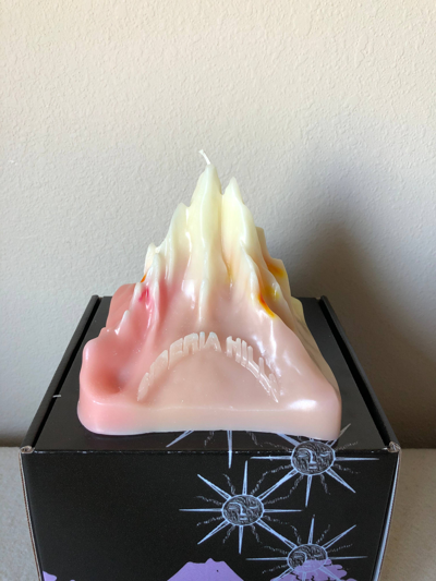 Pre-owned Siberia Hills Himalayan Mountain Candle In Multicolor