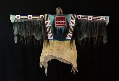 Pre-owned Native American03 Native American Lakota Beads War Shirt Hand Color With Buckskin Hide Scalp Shirt In Green,beige
