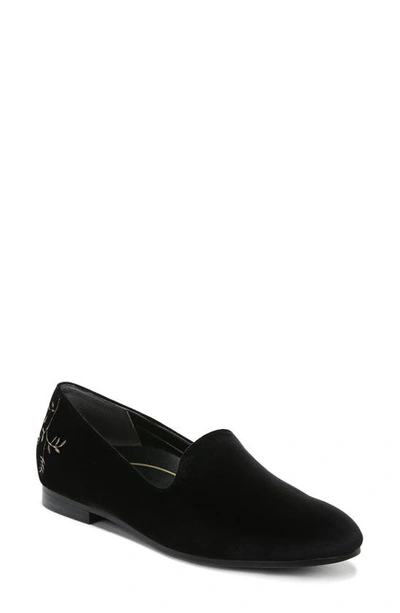Vionic Willa Embroidered Loafer In Black