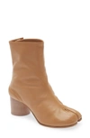 Maison Margiela Tabi Leather Boot In Nude