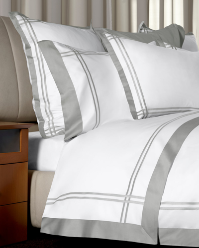 Signoria Firenze Sinfonia 400 Thread Count Queen Flat Sheet In White/silver Moon