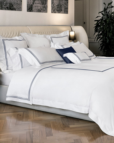 Signoria Firenze Granduca 600 Thread Count King Duvet Cover In White/dark Blue