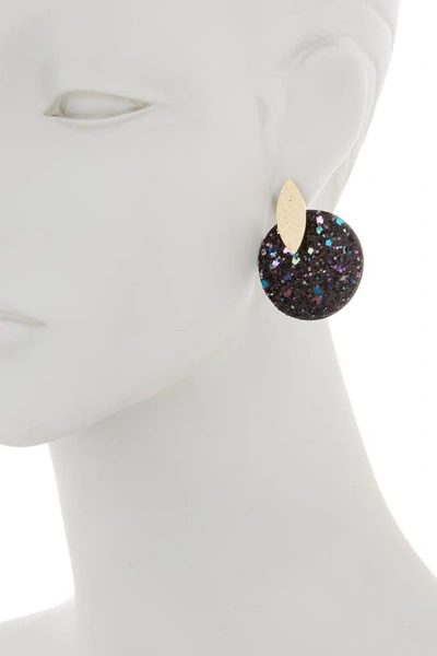 Olivia Welles Cherese Dazzle Drop Earrings In Gold / Navy