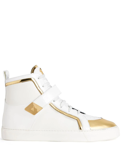 Giuseppe Zanotti Zenas In White