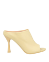 Agl Attilio Giusti Leombruni Sandals In Yellow