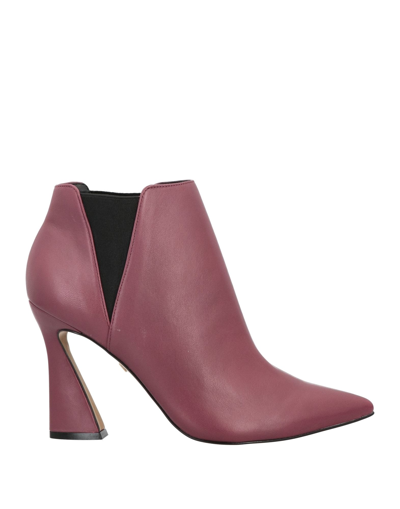 Carrano Ankle Boots In Mauve