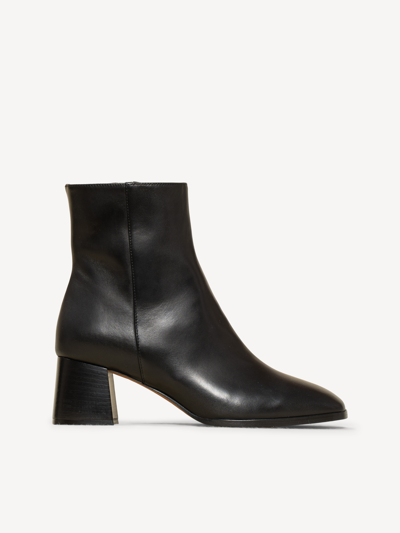 M. Gemi The Cristina In Black