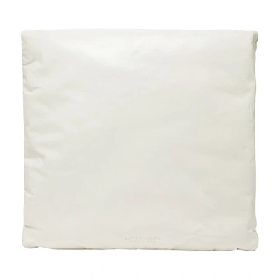 Bottega Veneta Pillow Leather Clutch In White M Brass