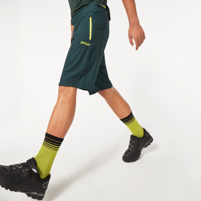 Oakley Reduct Berm Short In Green