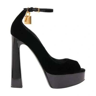 Tom Ford Pumps In Black