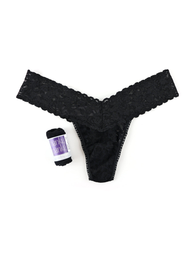 Hanky Panky Petite Size Signature Lace Low Rise Thong In Black